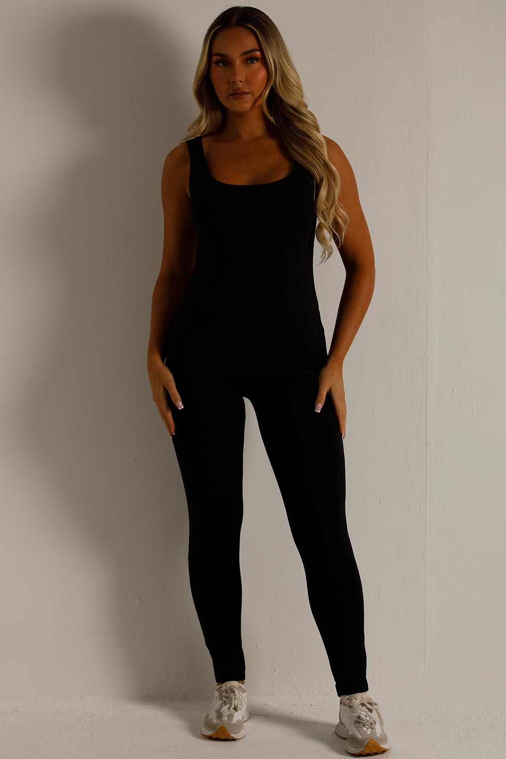 womens sculpt structured leggings and top two piece set gym wear activewear outfit womens
