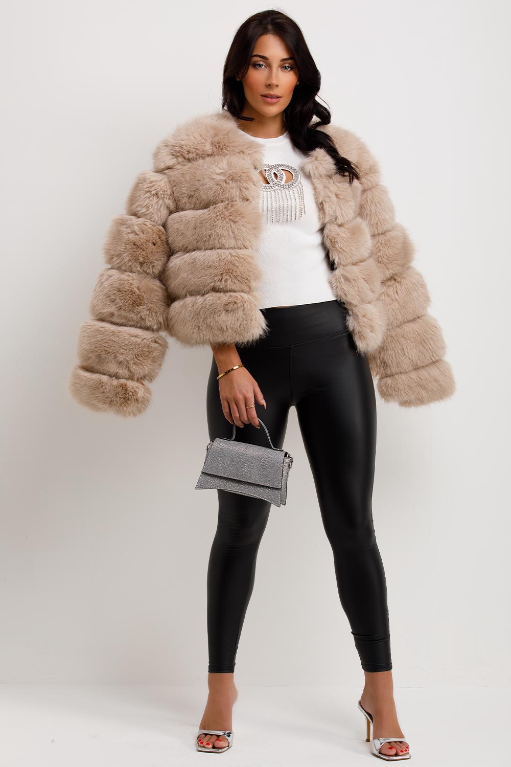 womens sparkly diamante rings going out top