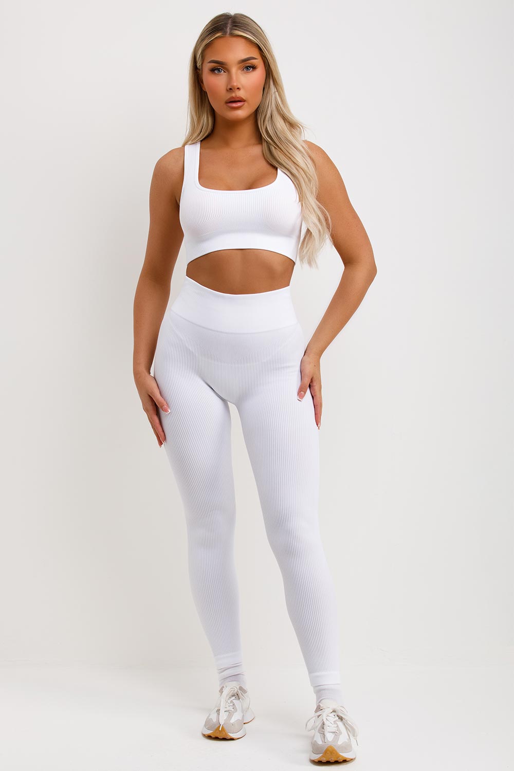 womens gym set white leggings and crop top co ord set