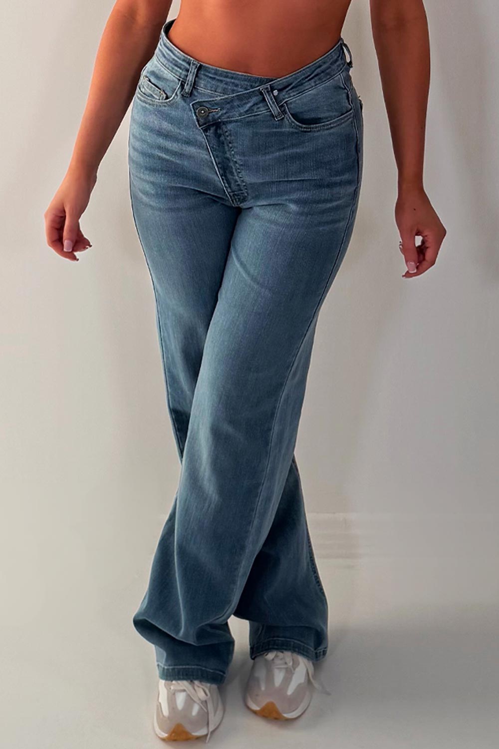 zara womens cross over waist band jeans styledup