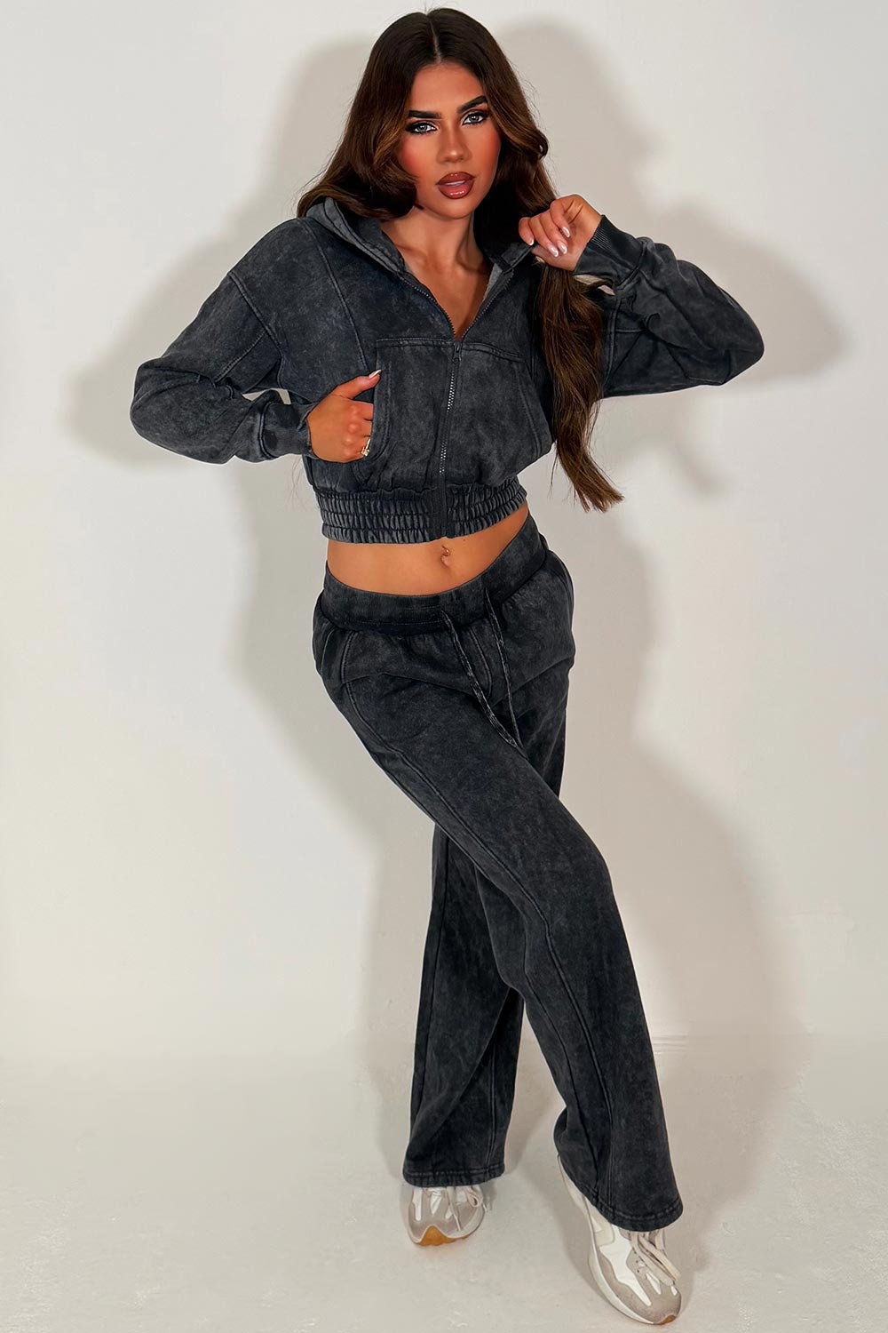 womens crop zip up hoodie and wide leg jogger tracksuit casual outfit loungewear set acid wash grey really cute comfortable daily outfit