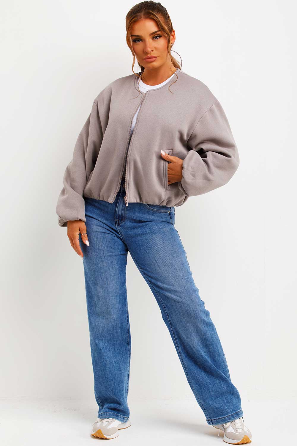 bomber jacket with elasticated hem elasticated cuffs welt pockets on front zara womens