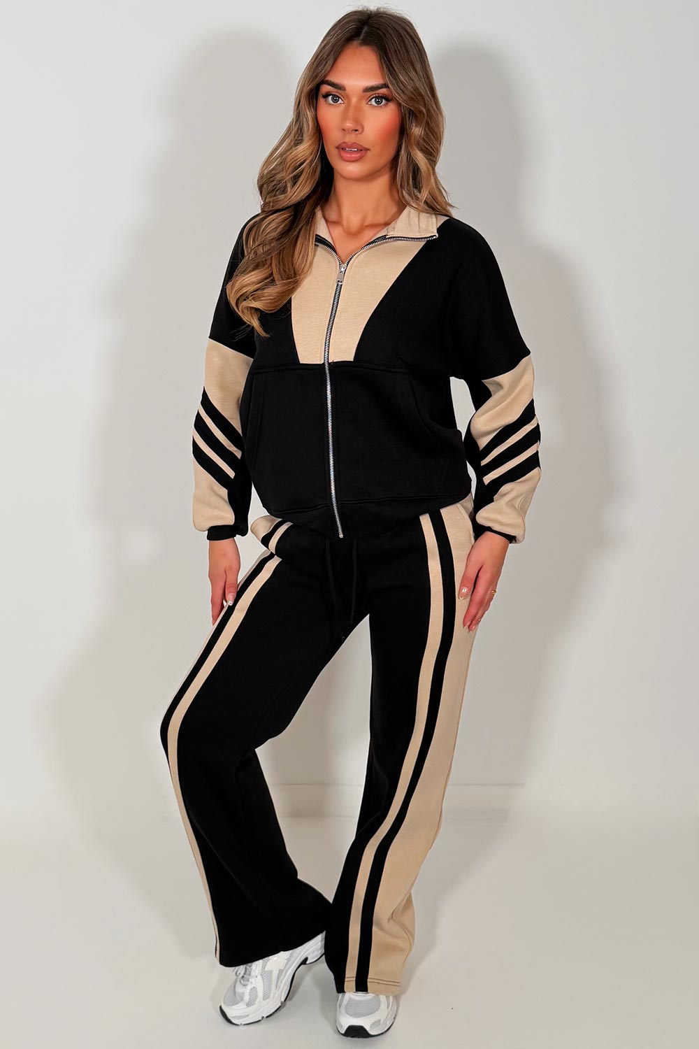 zip up sweatshirt top and wide leg joggers tracksuit for womens styledup airport outfit