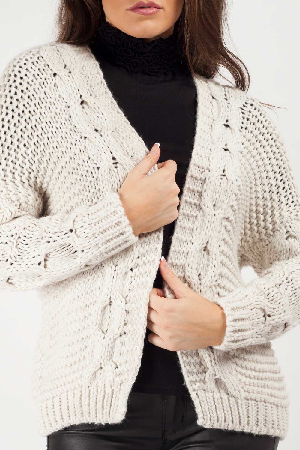 short cropped cardigan cable knit