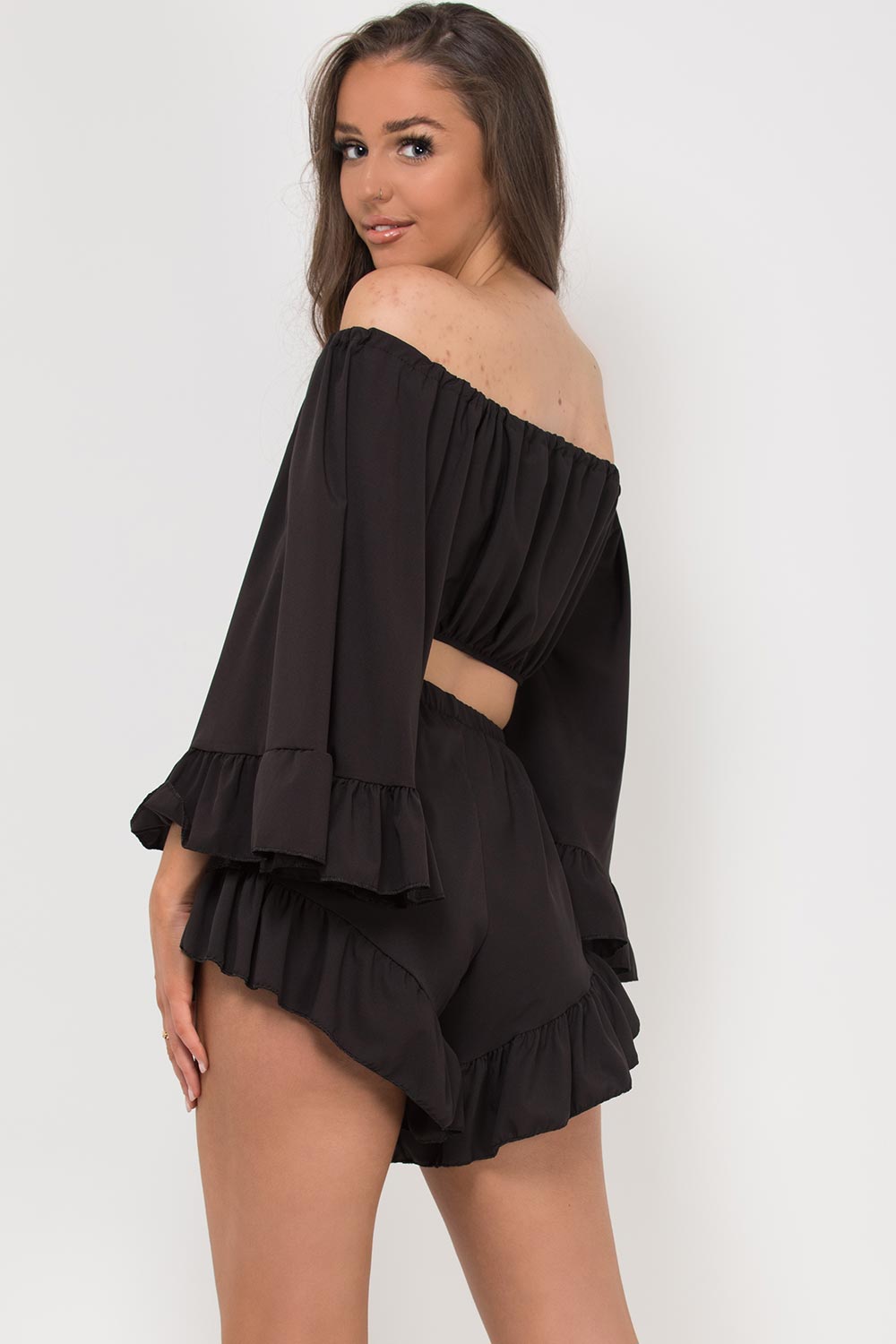 bell sleeve crop top shorts set black