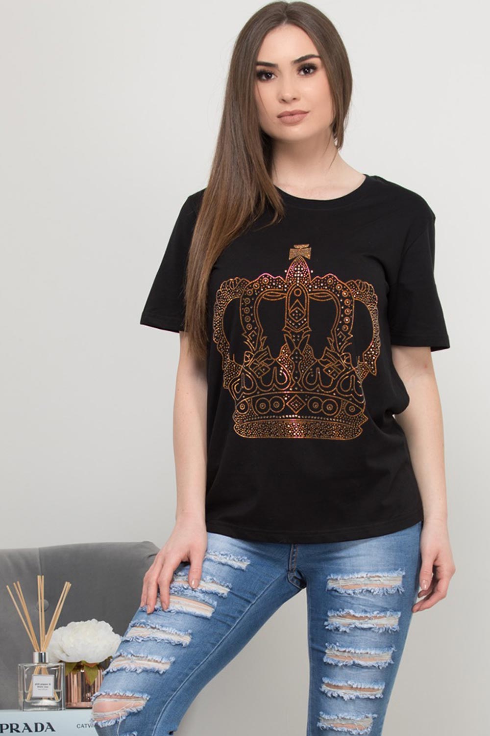 crown diamante detail t shirt black
