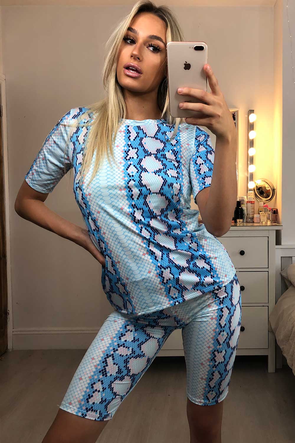 snake print t shirt and cycling shorts set