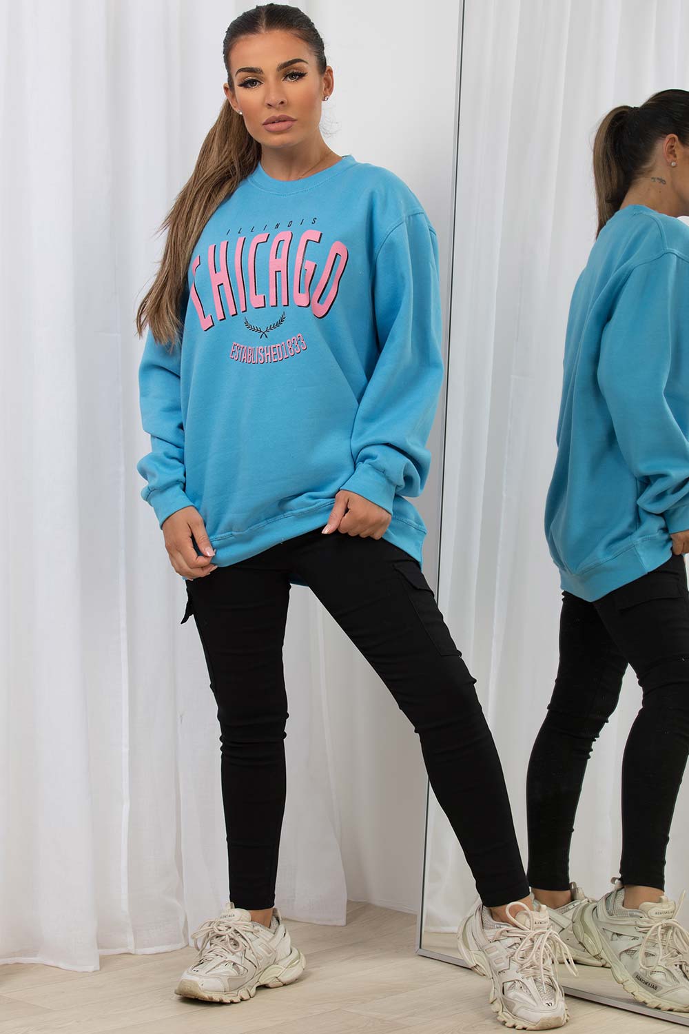 womens chicago slogan sweatshirt