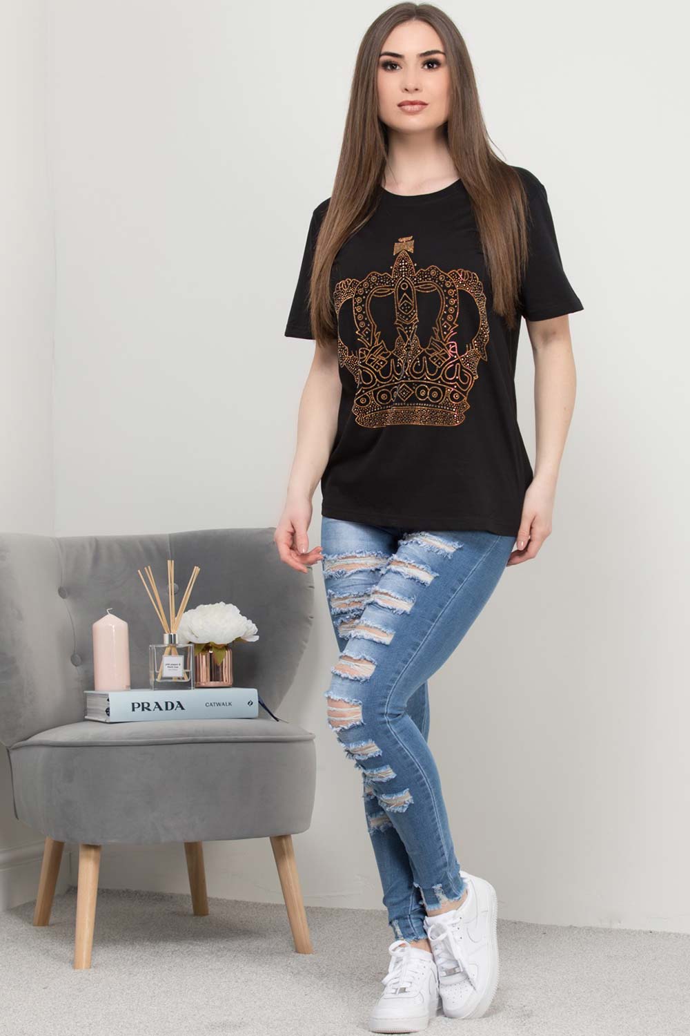 crown diamante detail t shirt black