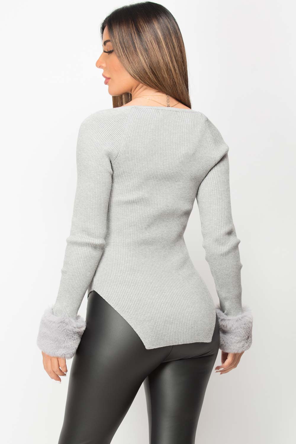 knitted jumper with faux fur cuff