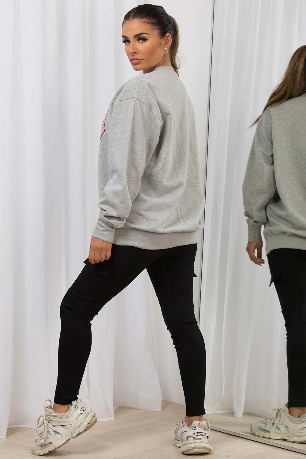 womens oversized sweatshirt with chicago print