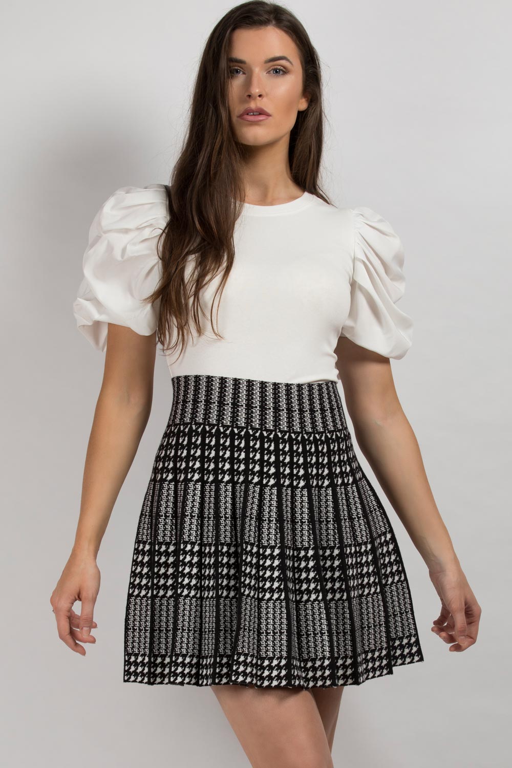 skater skirt dogtooth