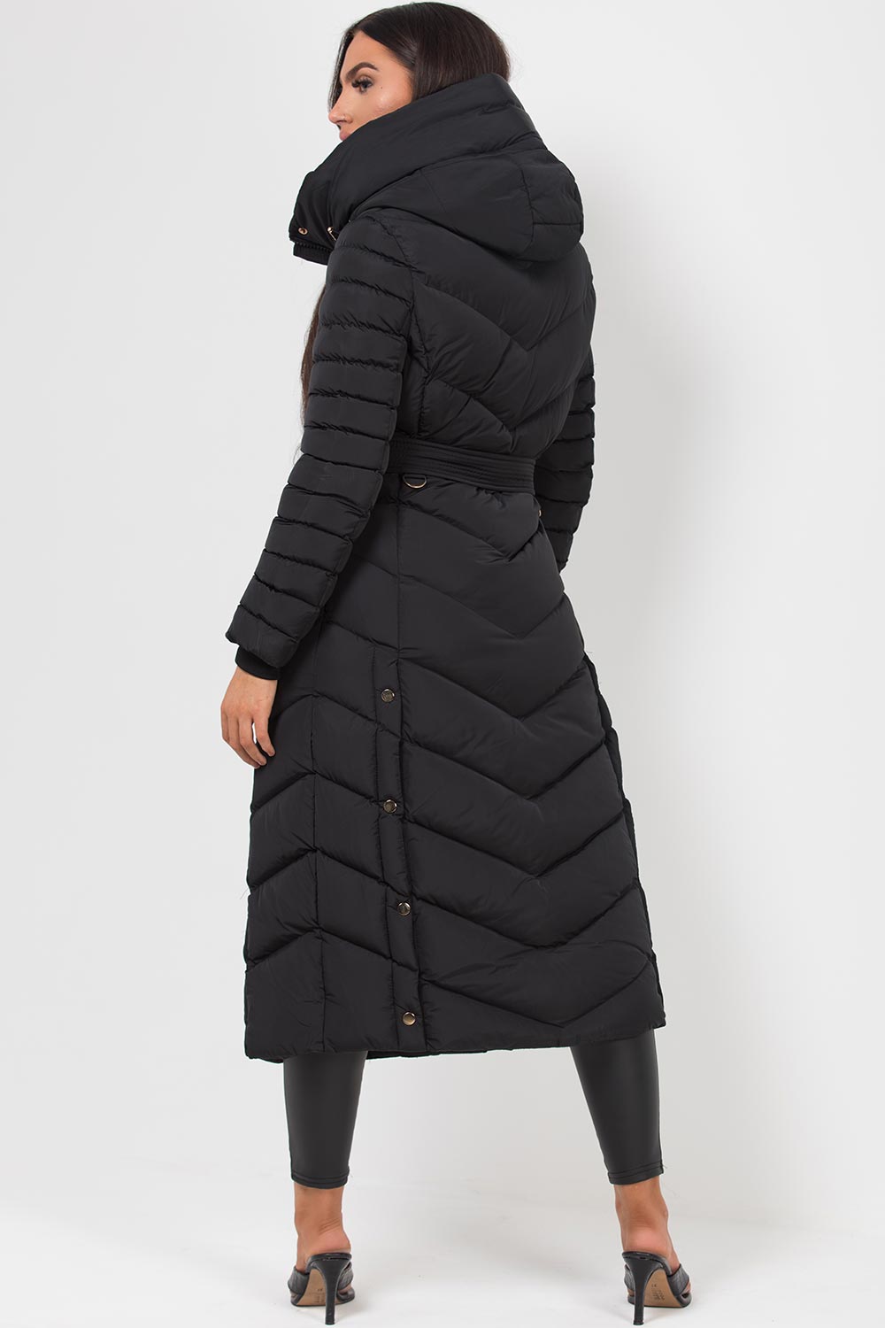 longline puffer jacket black