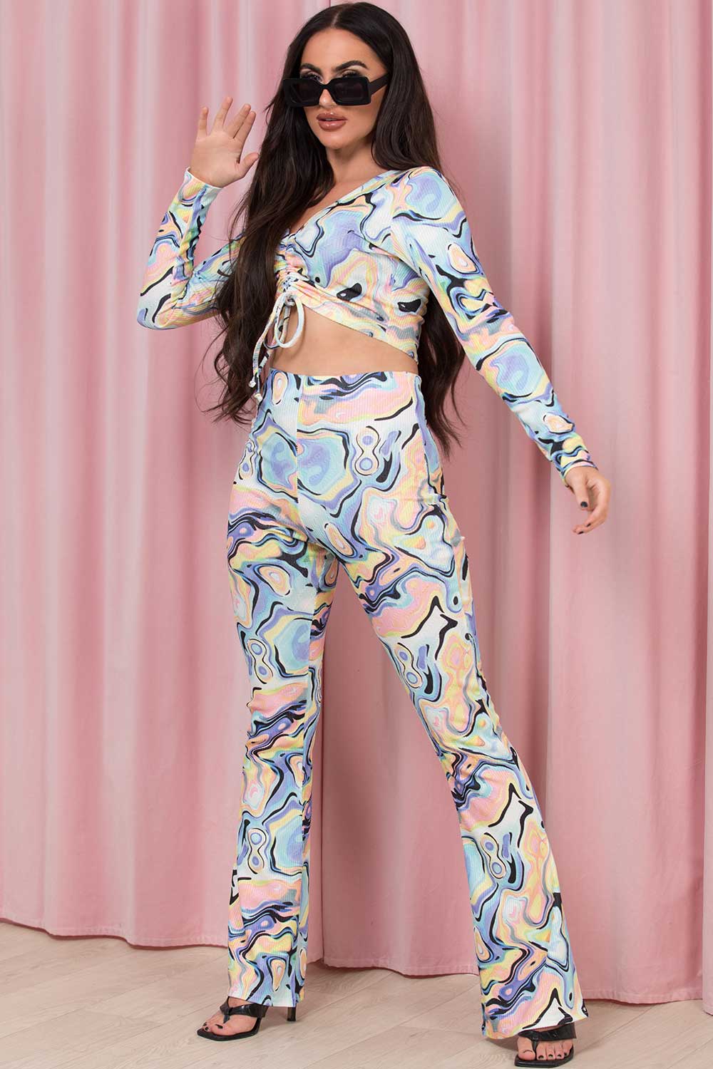 marble print ruched front crop top and trousers set