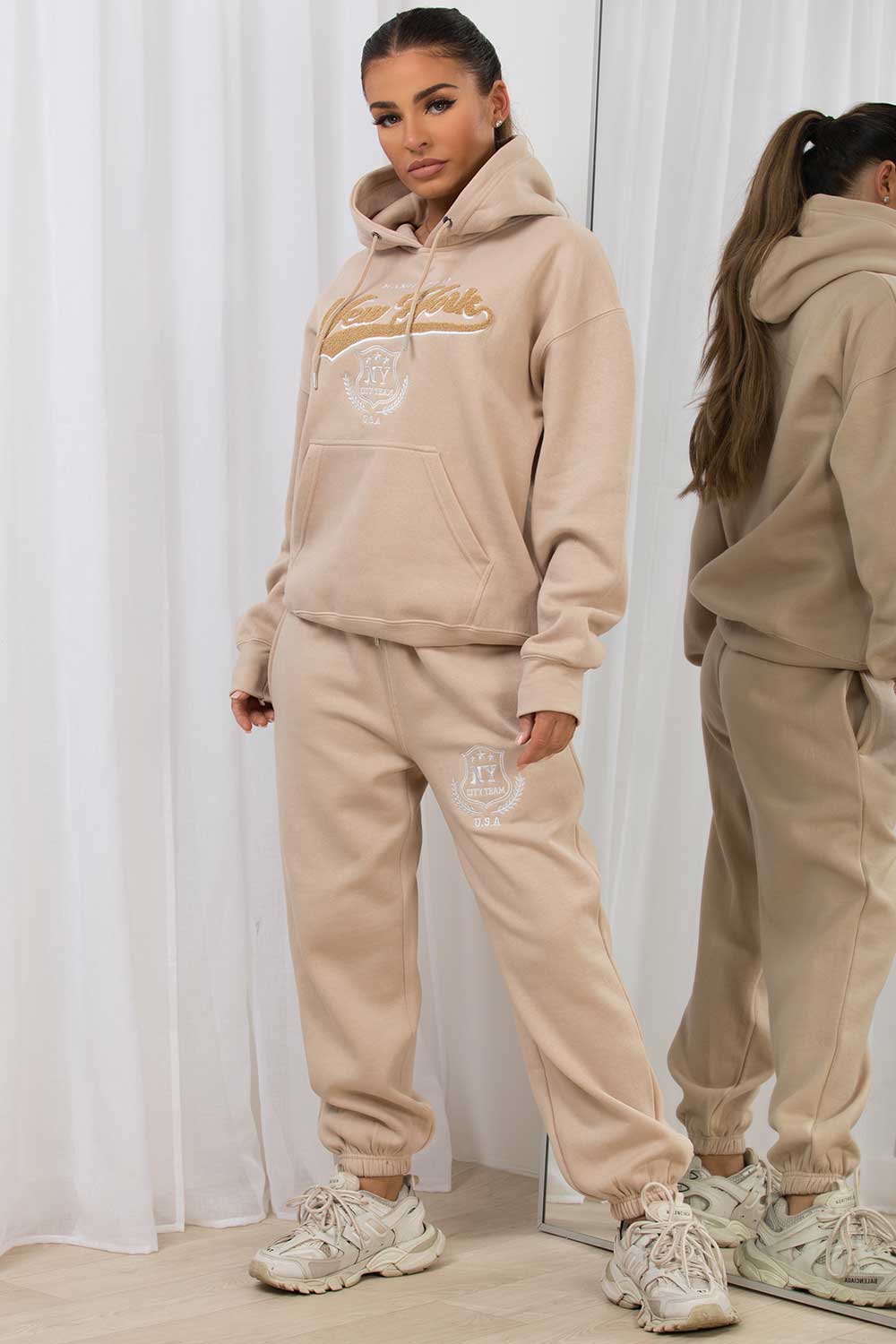 loungewear set with new york slogan