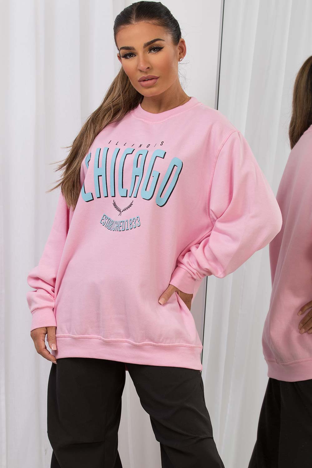 womens sweatshirt with chicago print