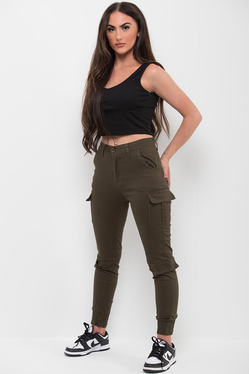 side pocket cargo trousers