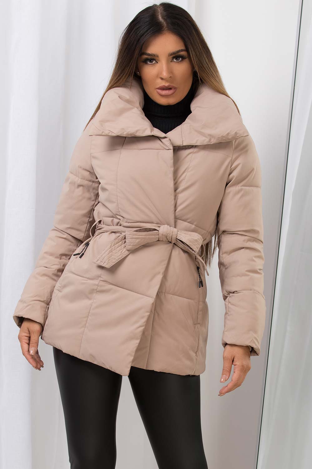short duvet padded jacket womens