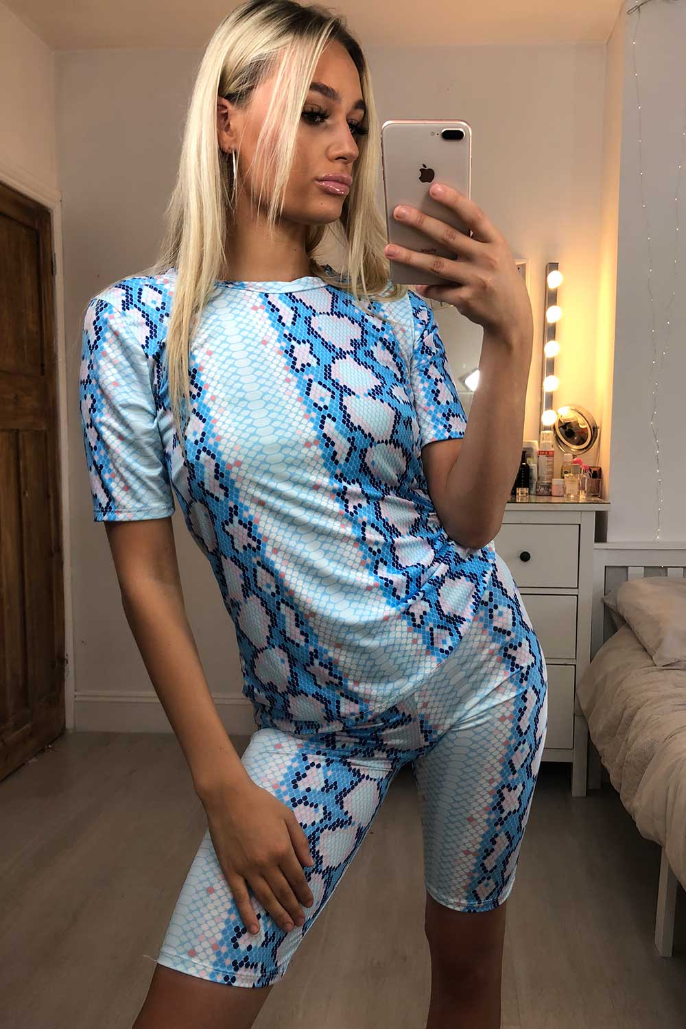 snake print cycling shorts and t shirt set