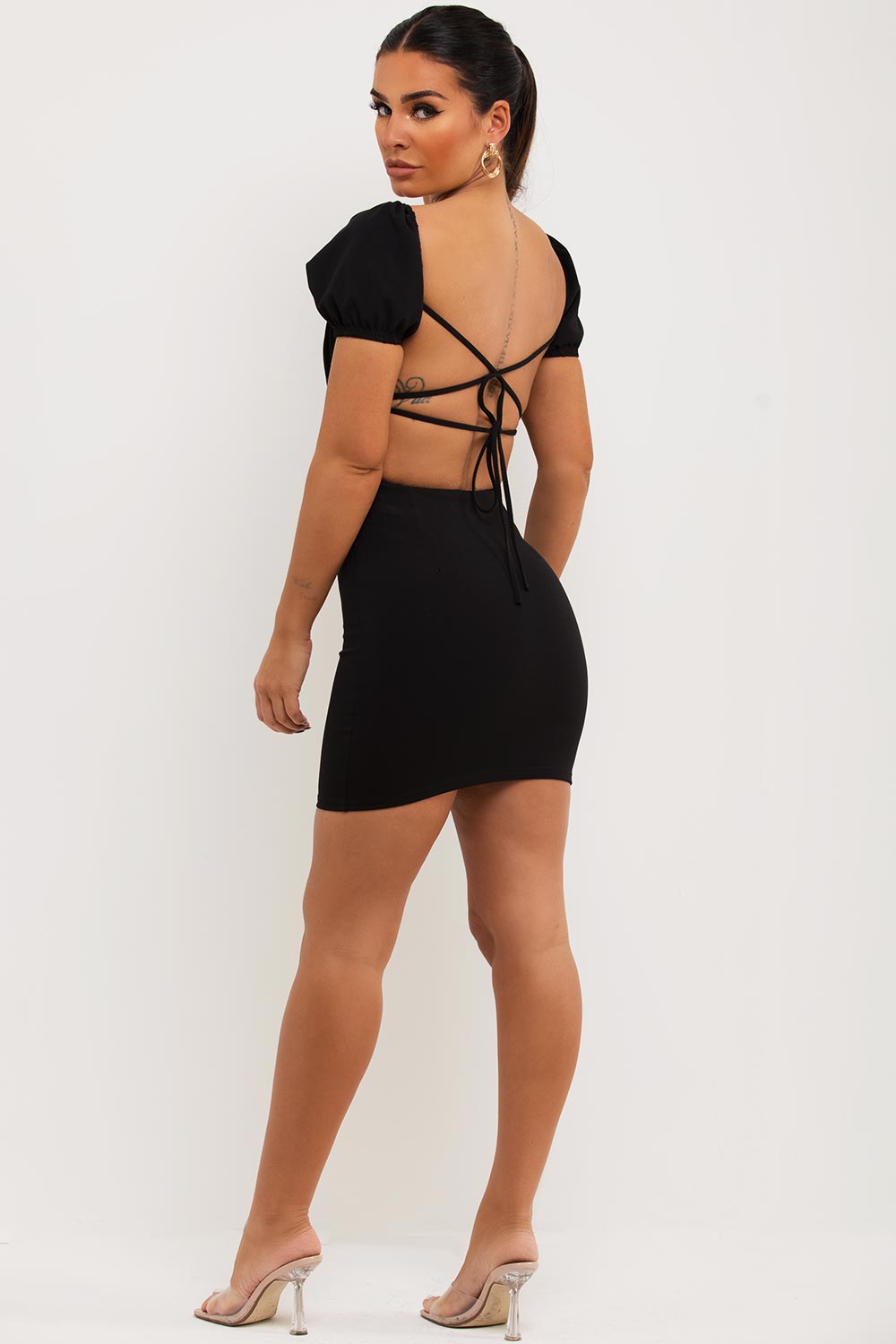 backless short bodycon dress