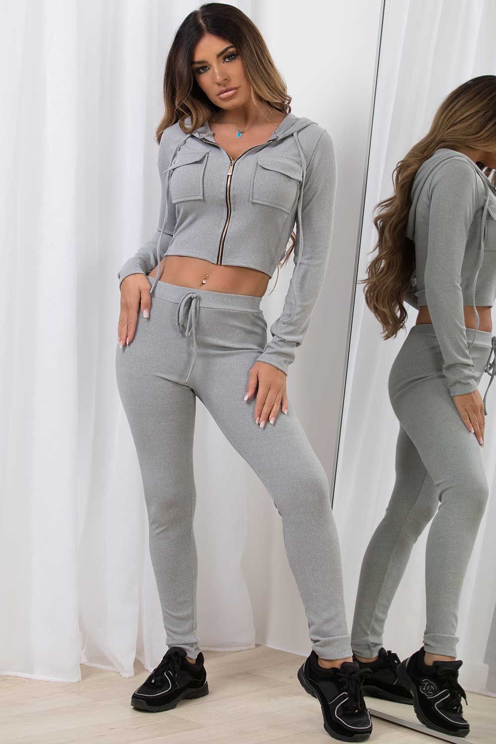 ribbed lounge set with zip front