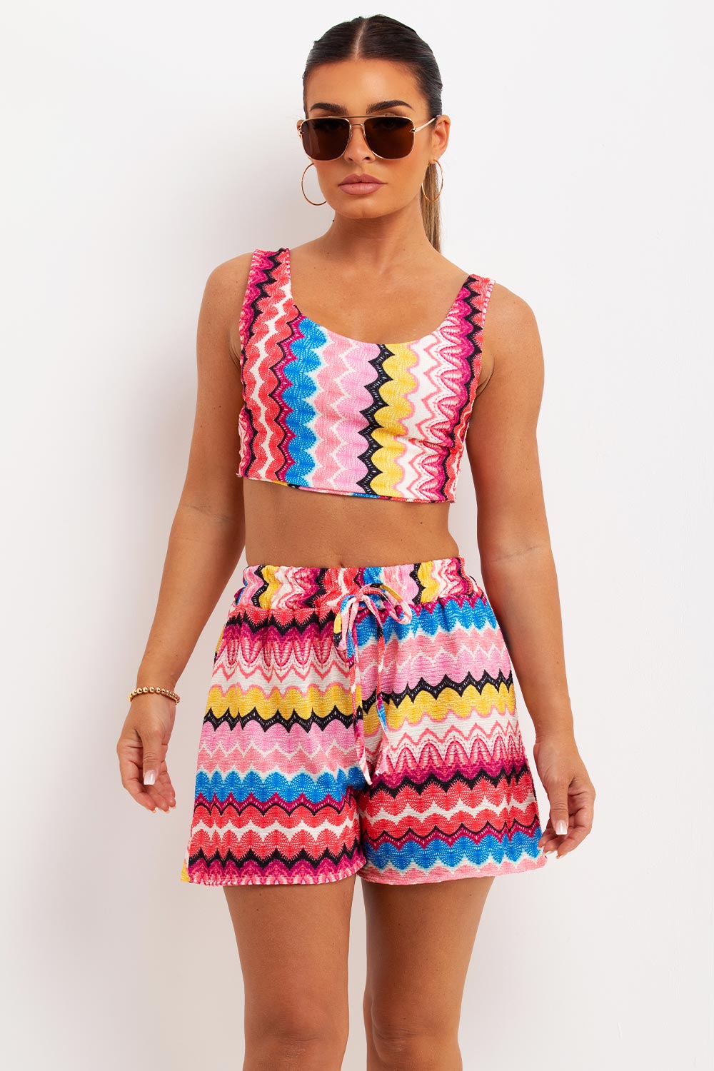 shorts and crop top co ord summer holiday outfit womens uk