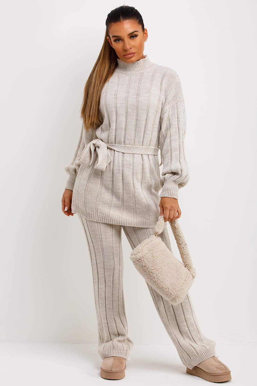 Women's Knitted Loungewear Set With Belt Beige –