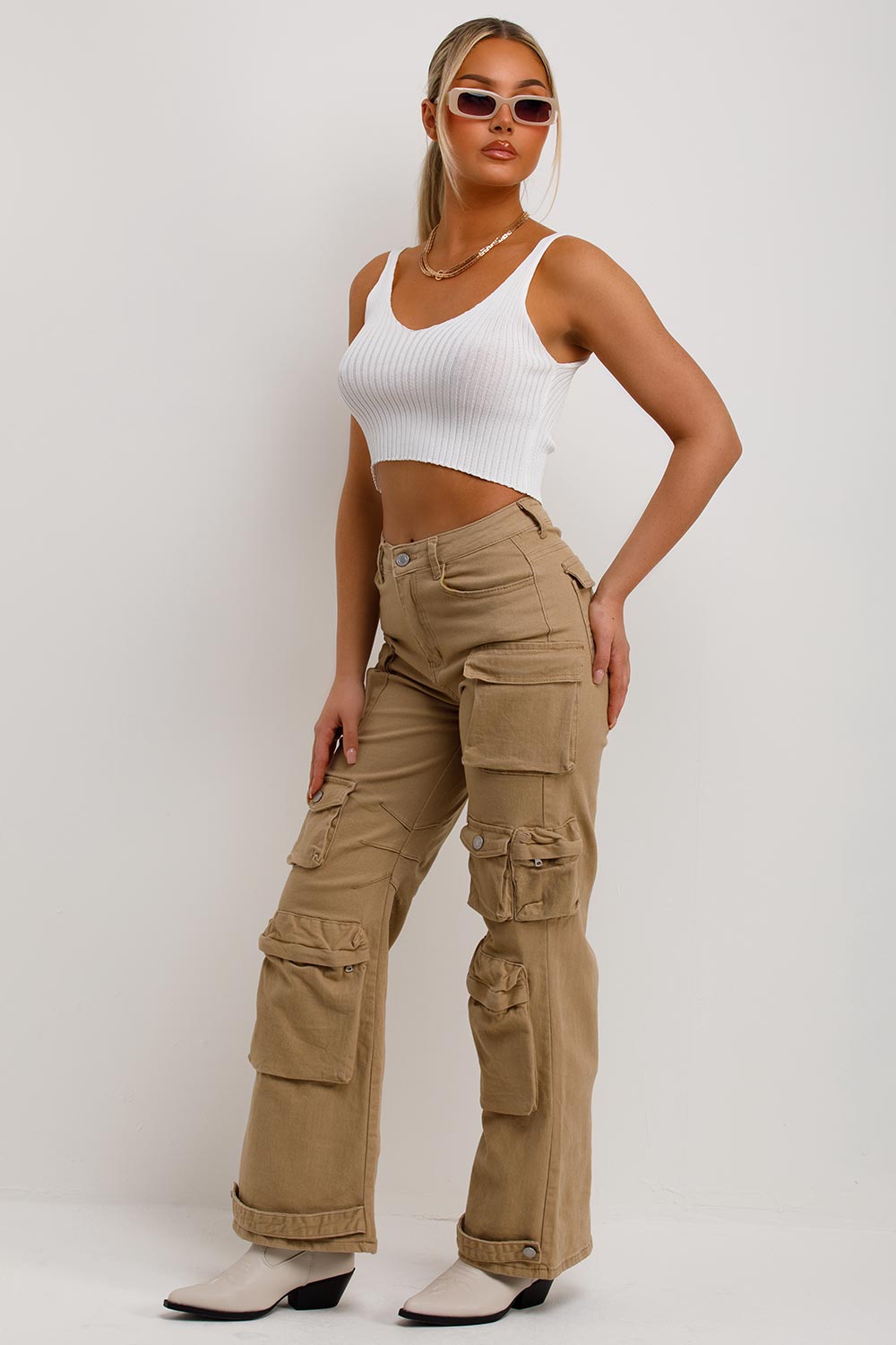 cargo jeans with pockets wide leg