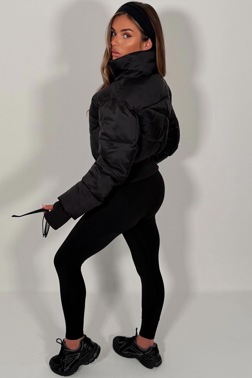 alo yoga crop puffer jacket atmosphere uk 