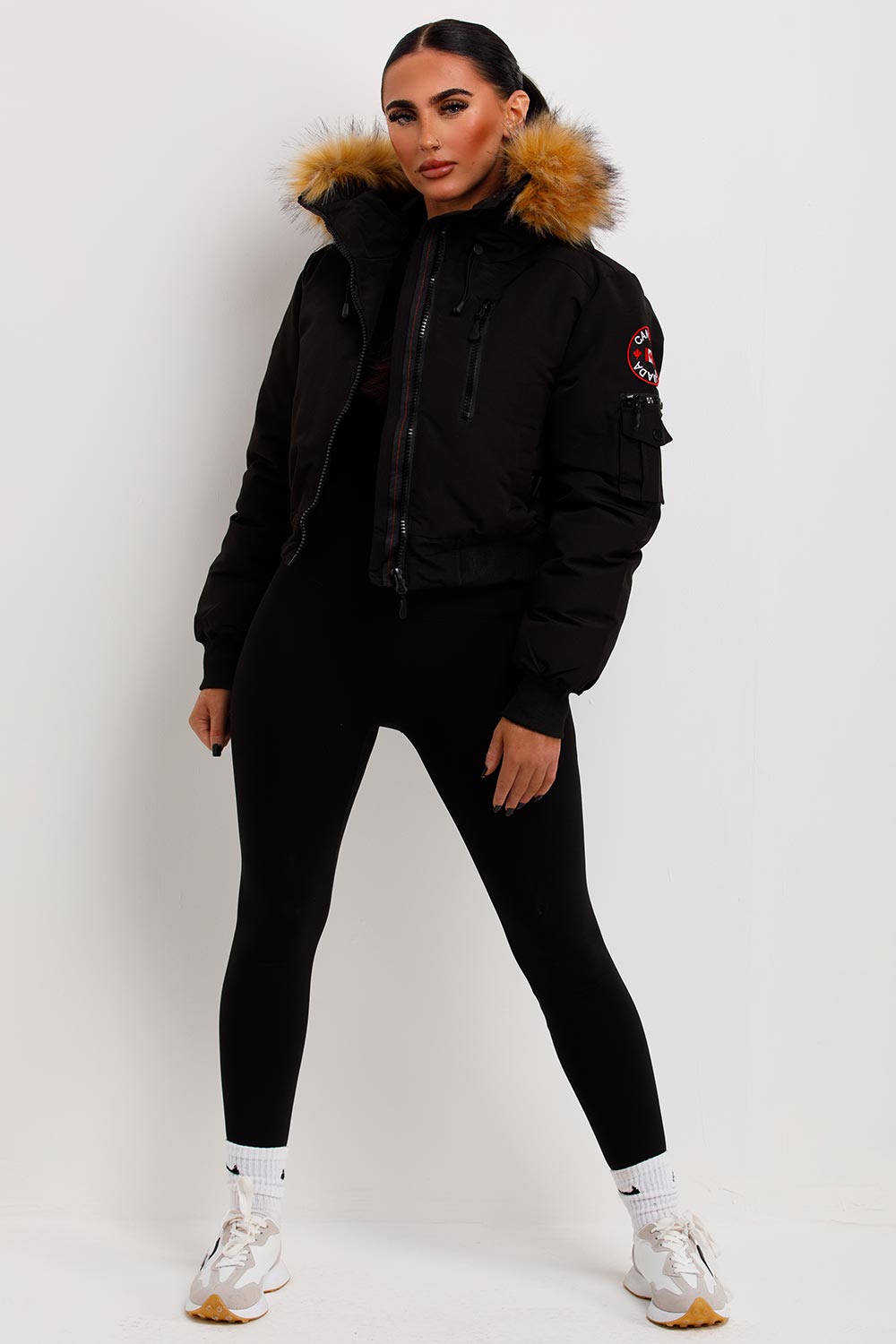 canada goose womens bomber jacket with fur hood sale