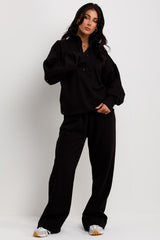 womens half zip sweatshirt and wide leg joggers loungewear airport outfit