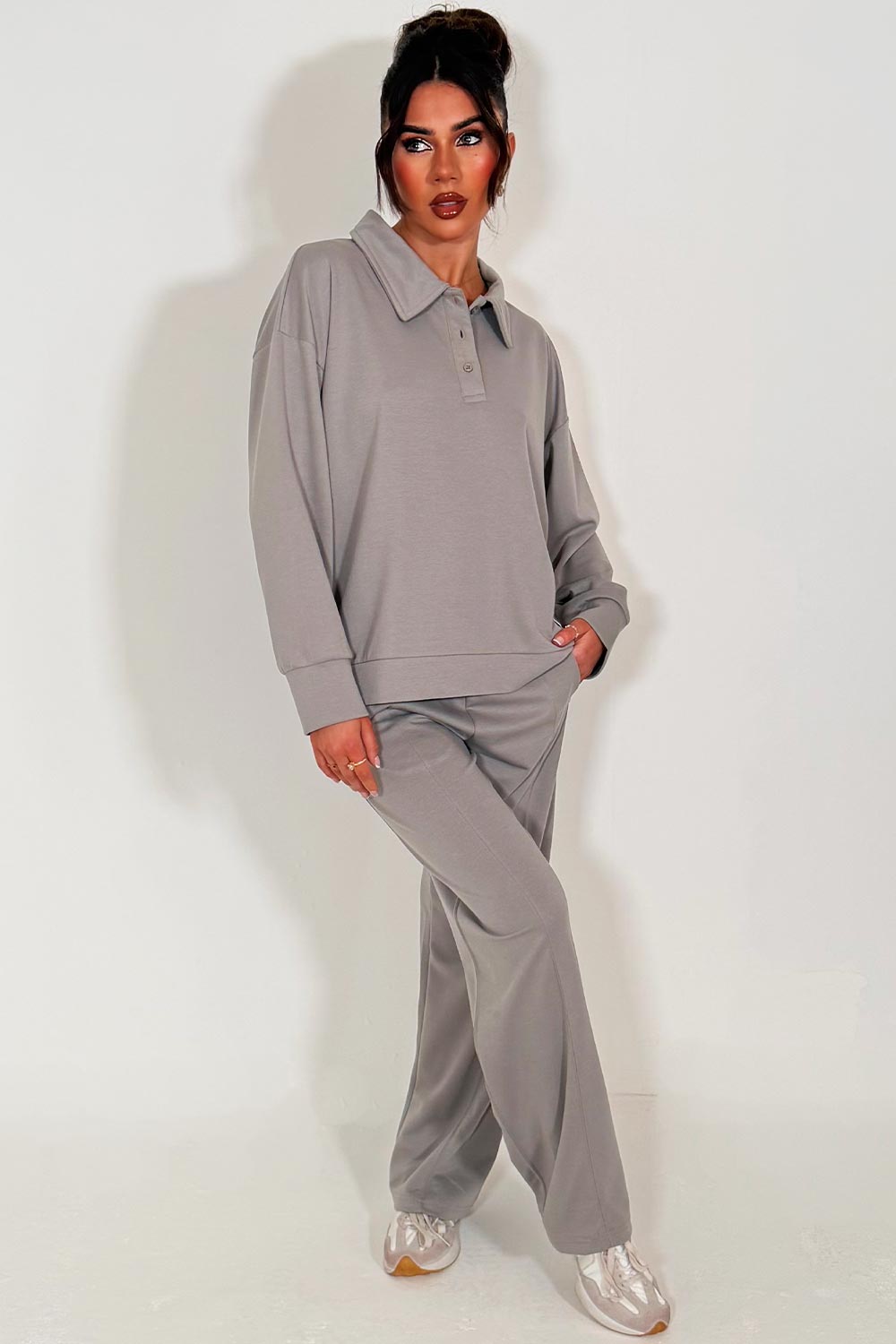 womens half button up front collared sweatshirt and joggers loungewear co ord airport outfit
