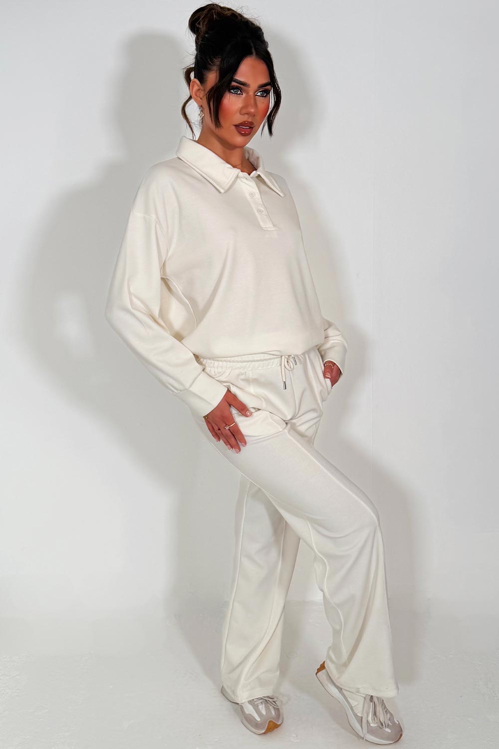 womens collared sweatshirt and straight leg joggers tracksuit lounges set airport outfit