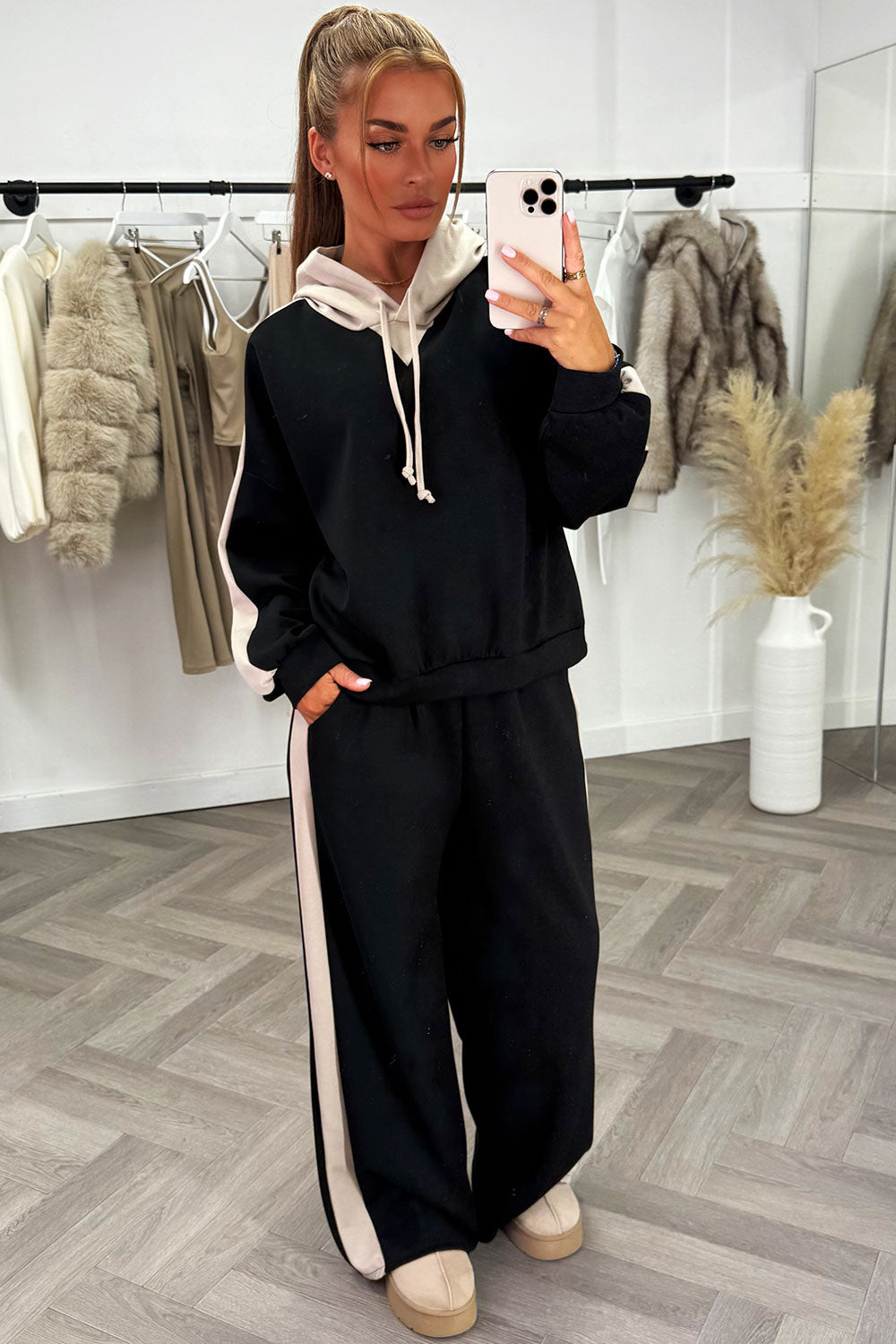 womens winter hooded sweatshirt and joggers with contrast detail loungewear co ord set 