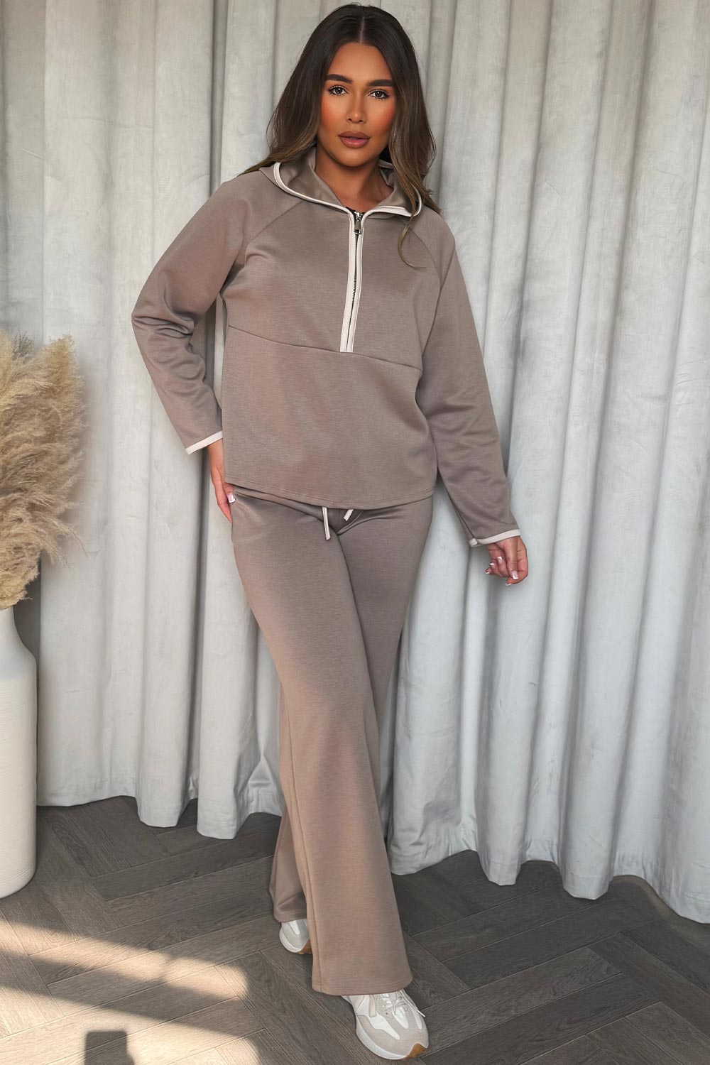 womens half zip sweatshirt and joggers loungewear co ord set 