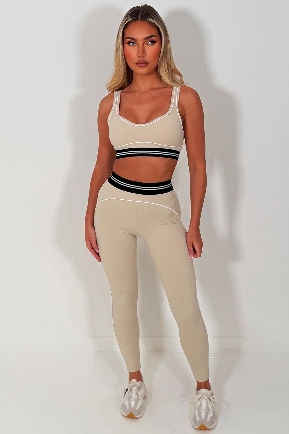 alo yoga airbrush high waist heart throb legging & bra two piece matching set uk sale styledup fashion