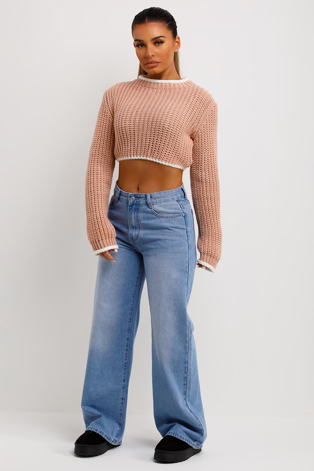 pink contrast edges crop knitted jumper with long sleeves
