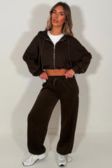 brown oversized zip up crop hoodie and joggers tracksuit co ord for womens casual outfit airport outfit styledup 