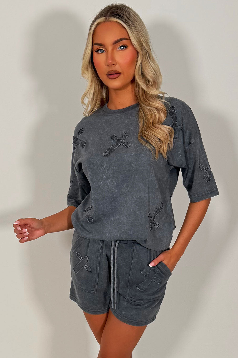 womens cross applique t shirt and shorts set summer holiday airport outfit whitefox uk 