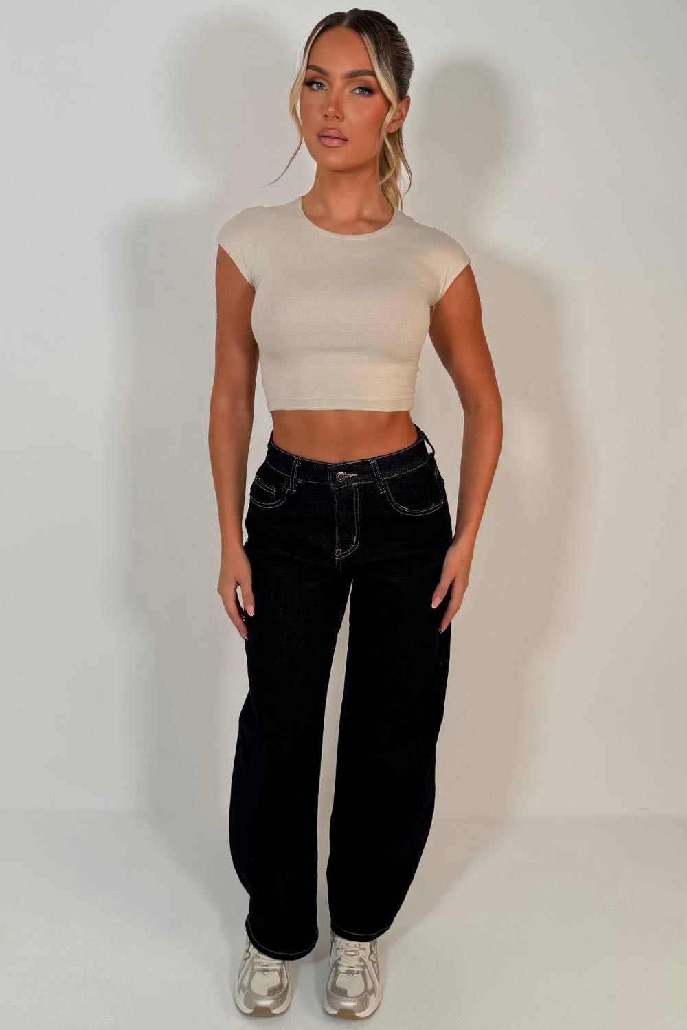 zara womens barrel leg ballon jeans styledup uk