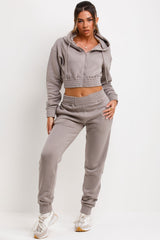 cropped tracksuit with zip front