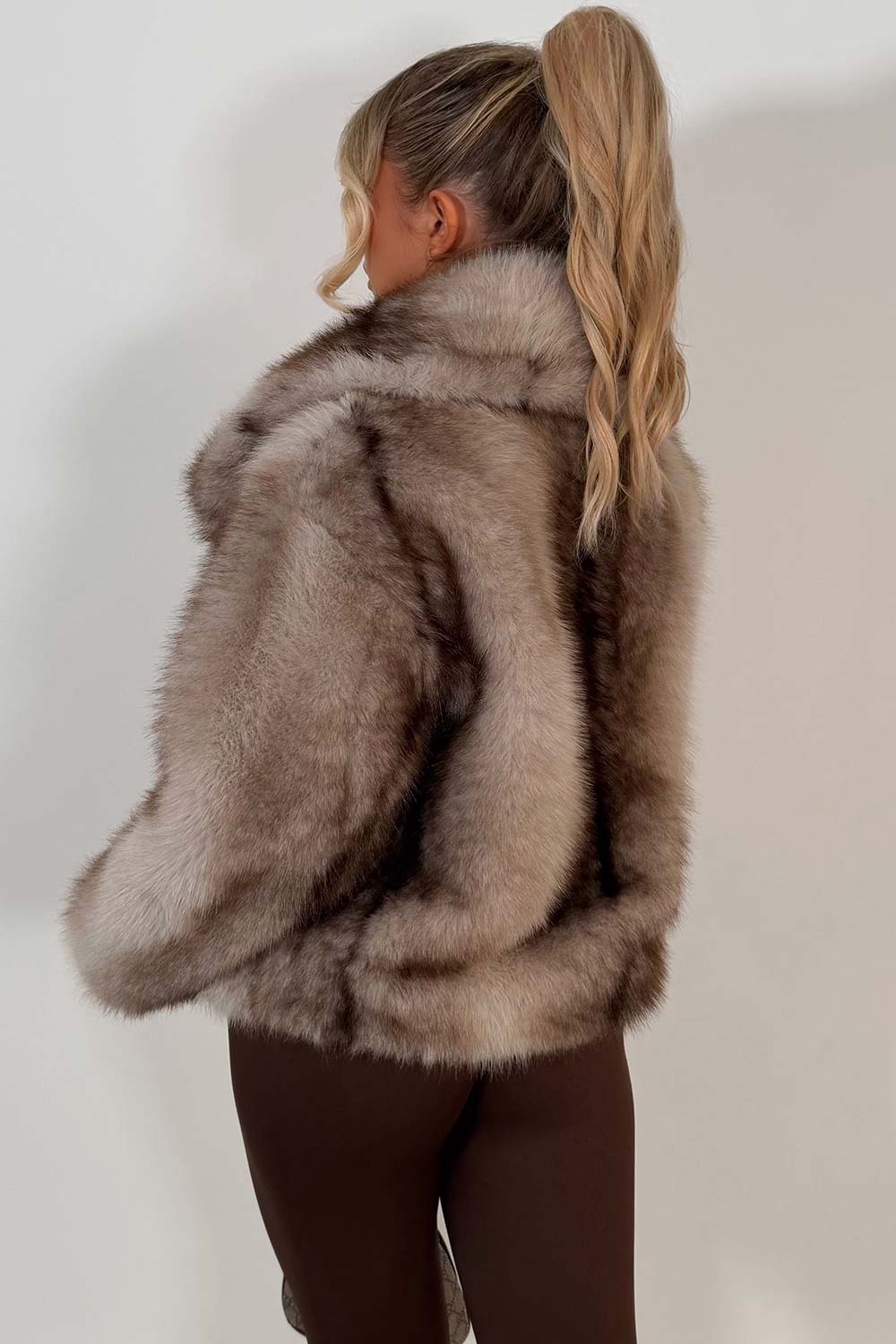 zara womens fur coat with collar styledup