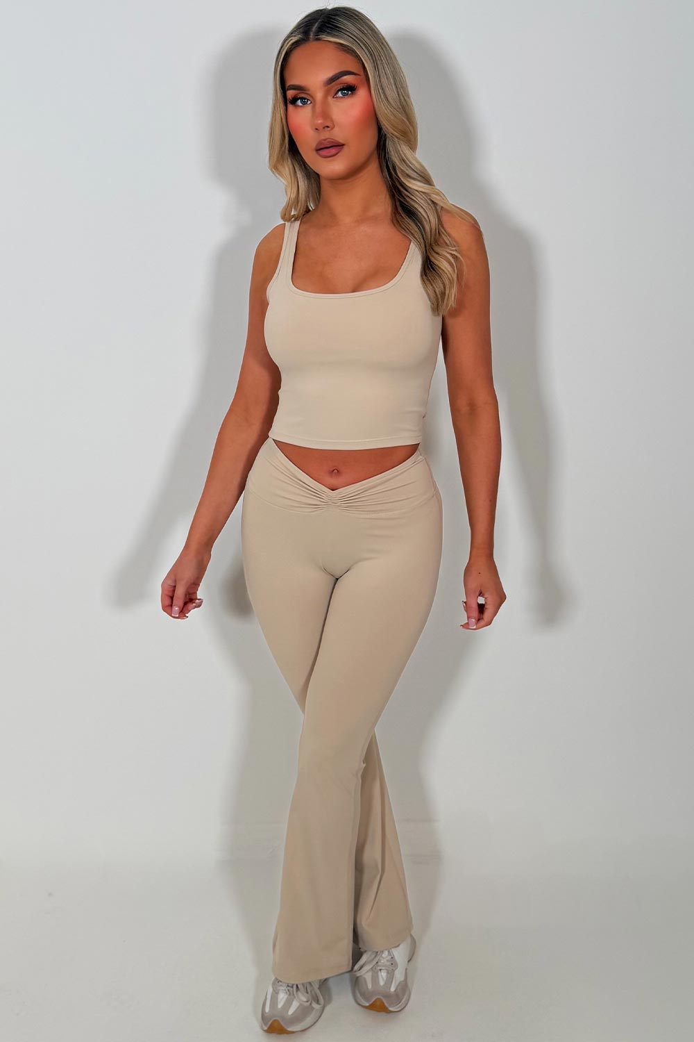 lululemon flare yoga leggings with compression v waist and matching top two piece co ord set pilates outfit 