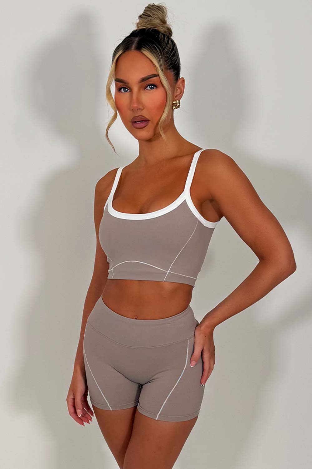 womens alo yoga shorts co ord pilates outfit 