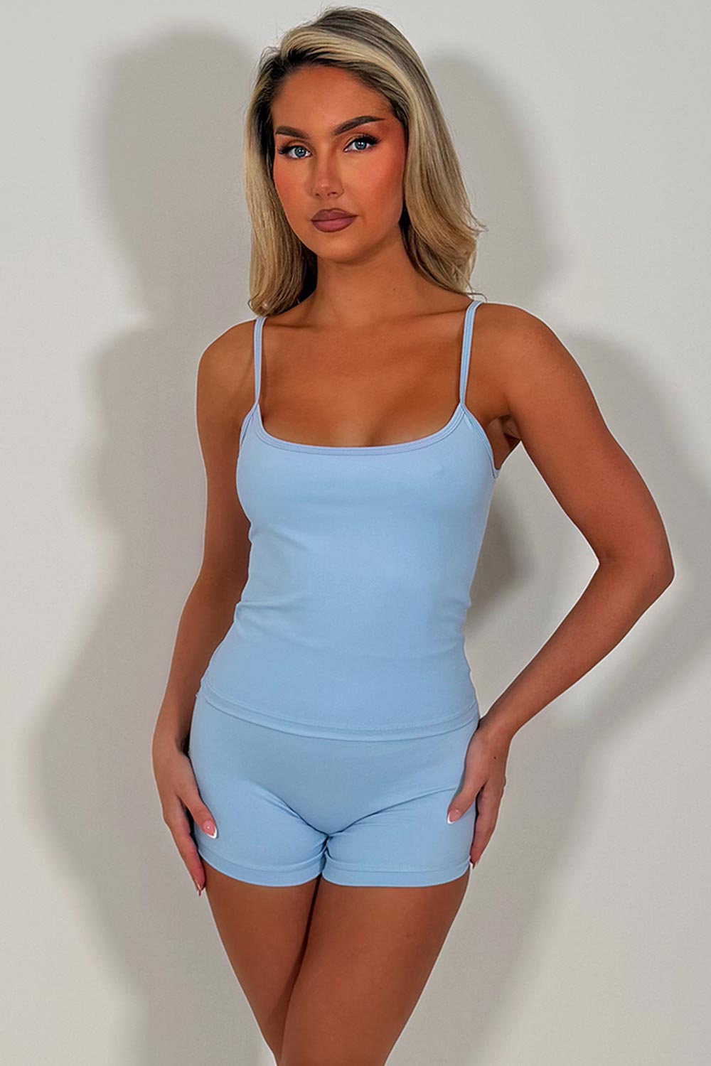 alo yoga scrunch bum shorts and tank top two piece matching set activewear for yoga pilates styledup uk sale