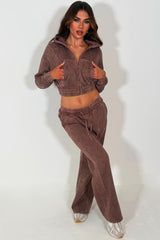 womens crop zip up hoodie and wide leg jogger tracksuit casual outfit loungewear set acid wash brown really cute comfortable daily outfit 