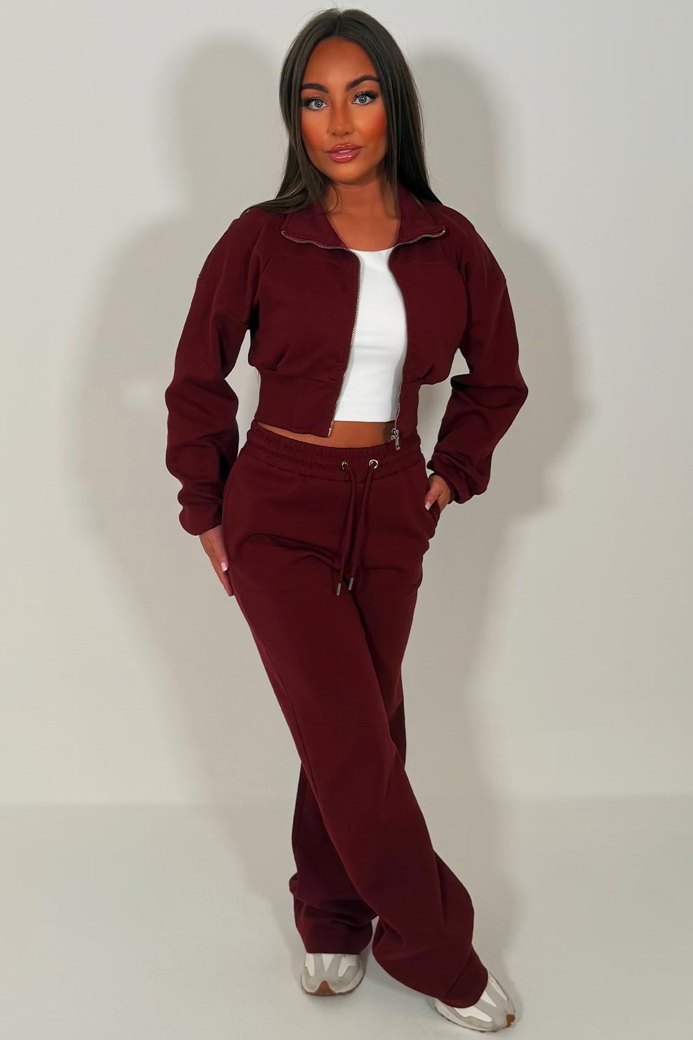 womens wide leg joggers and crop zip up sweatshirt tracksuit co ord holiday summer airport outfit uk styledup loungewear