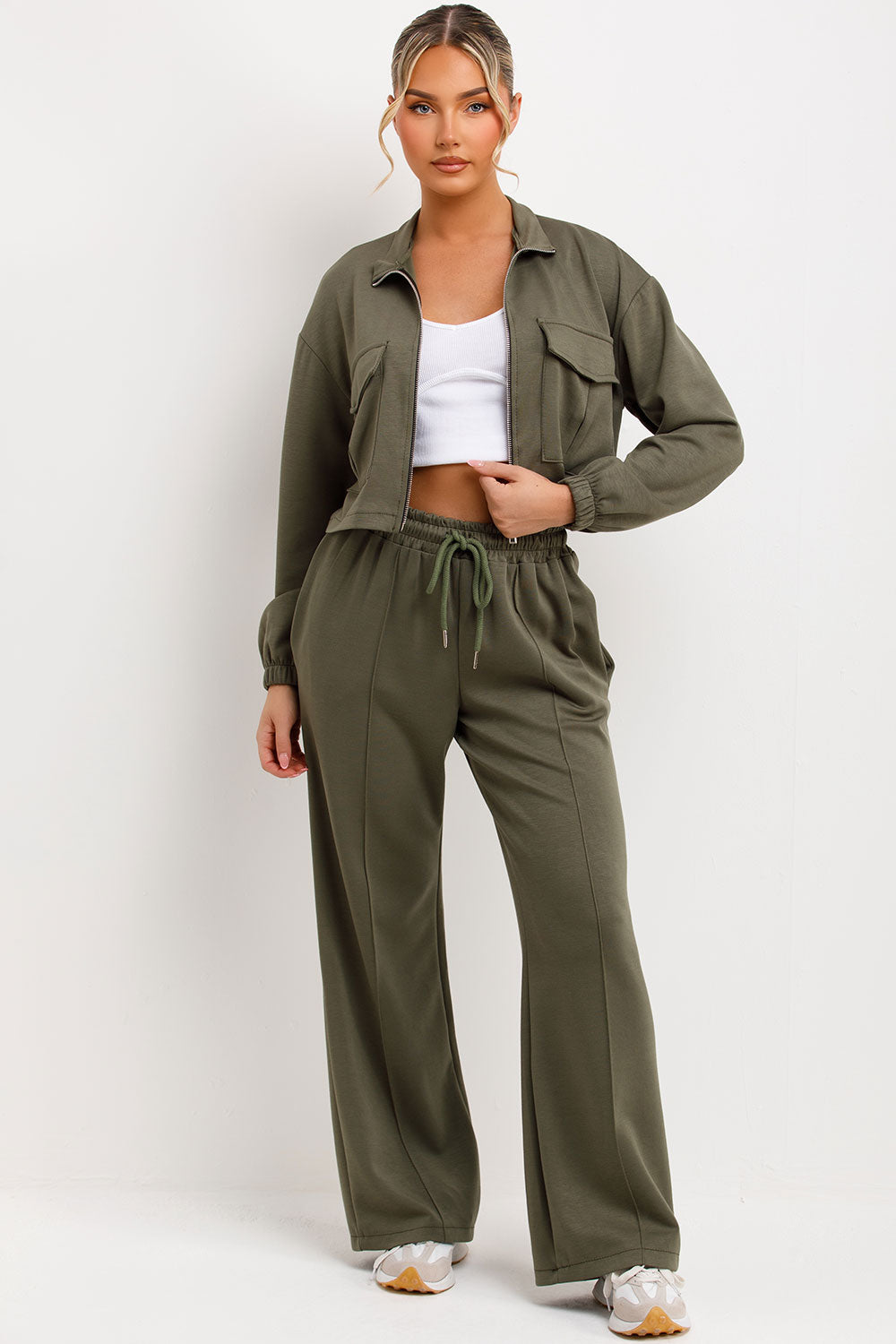 zip up sweatshirt jacket and jogger trousers co ord set 