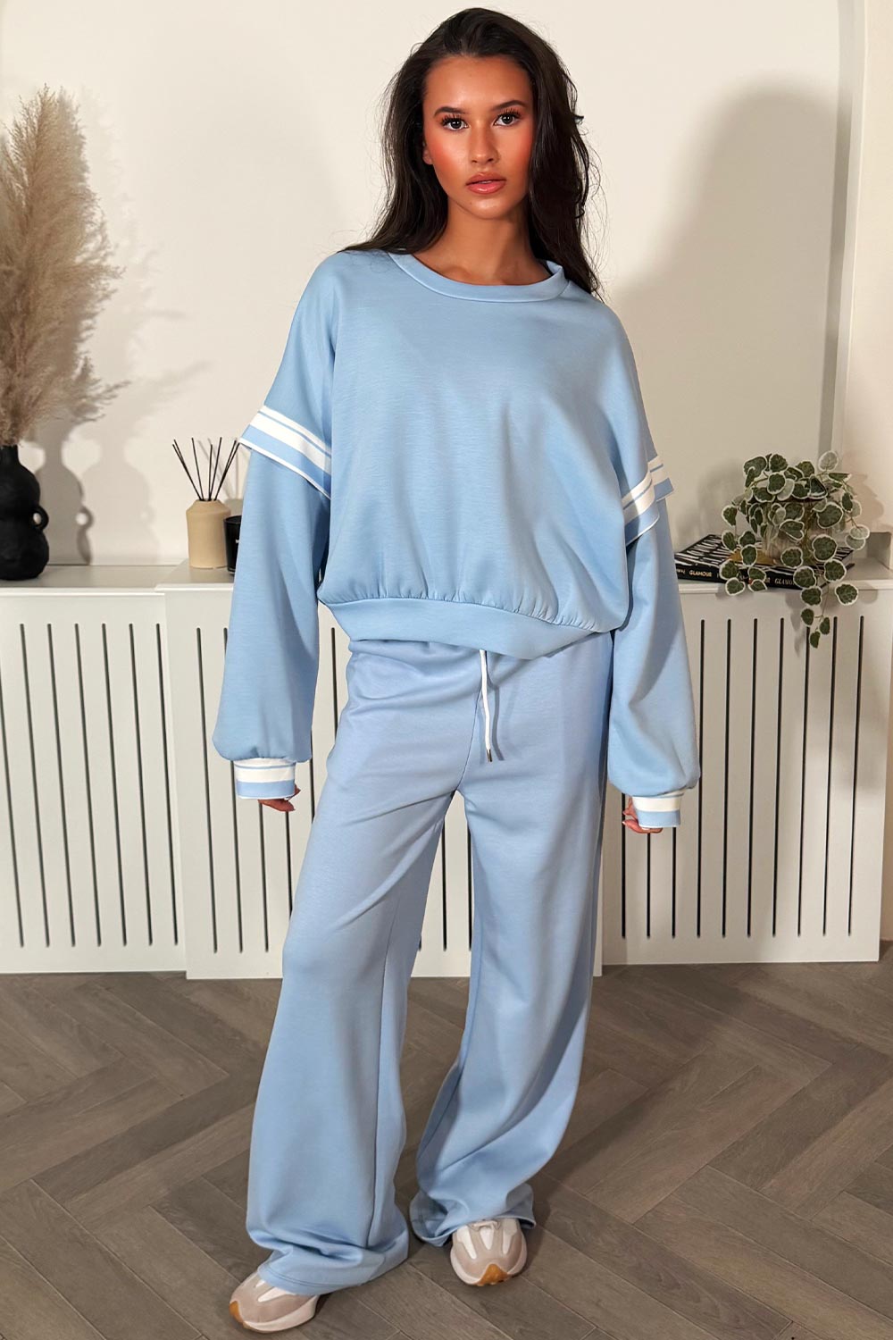 womens wide leg jogger and oversized sweatshirt co ord tracksuit set baby blue 