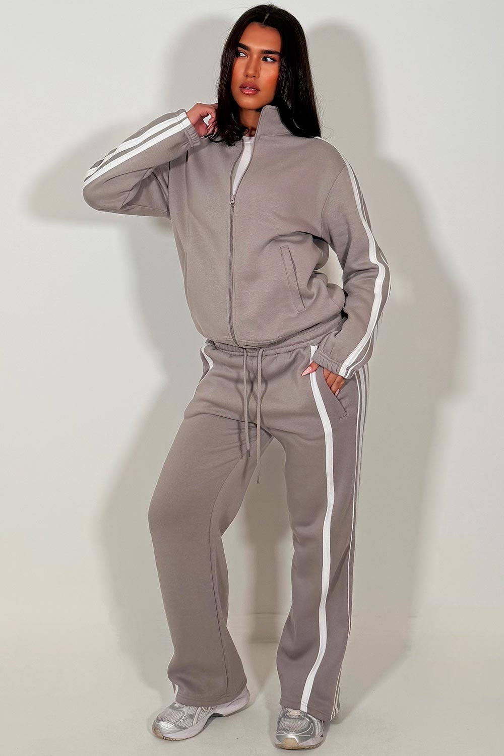 zip up sweatshirt and wide leg joggers tracksuit womens loungewear set 